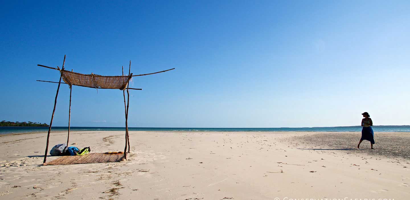 Private sandbank beach, Funzi Keys, Kenya